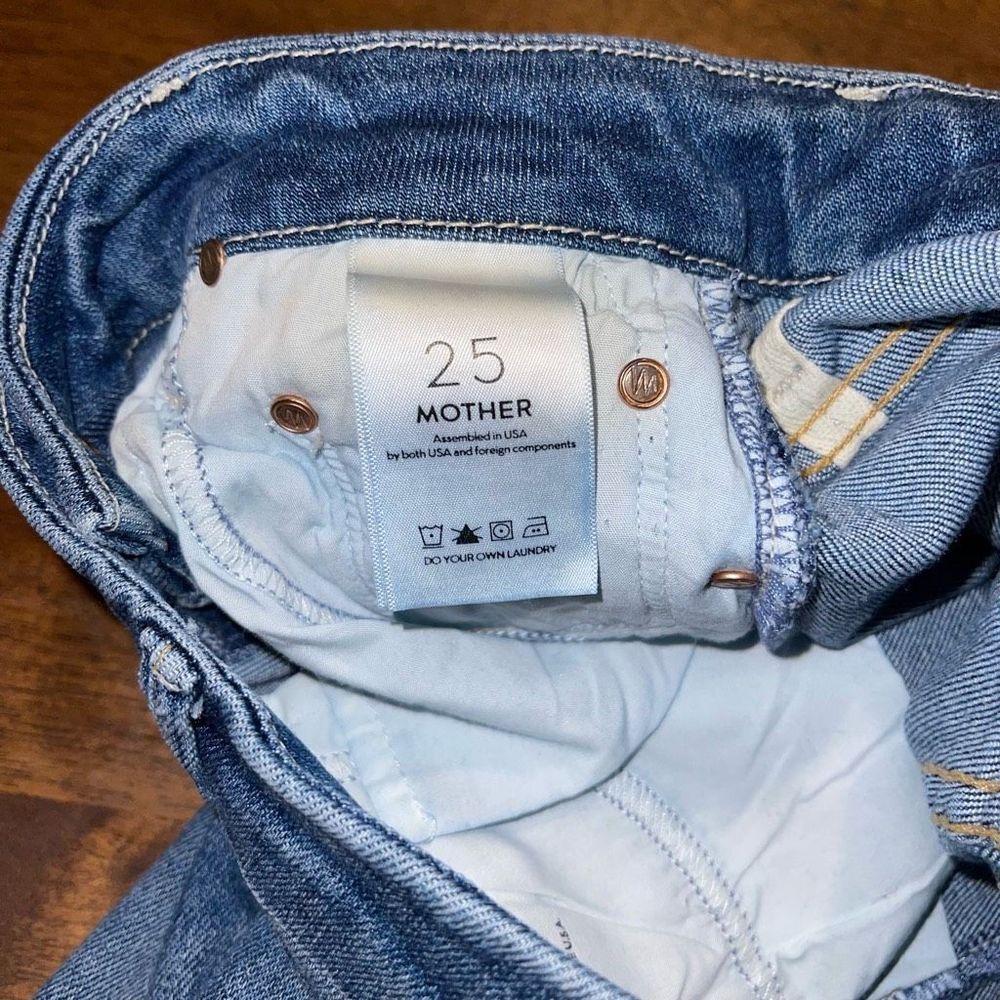Mother High Waisted Looker Ankle Fray Jeans - Picture 7 of 8
